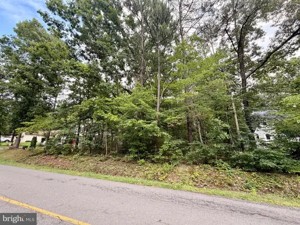 125 Yorktown Blvd, LOCUST GROVE, VA 22508