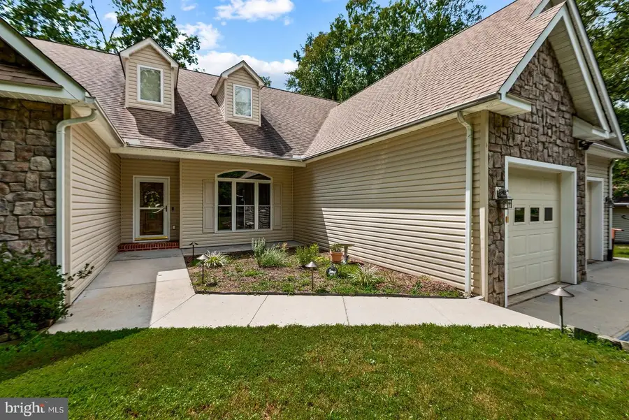 108 Monroe St, Locust Grove, VA 22508 - #3