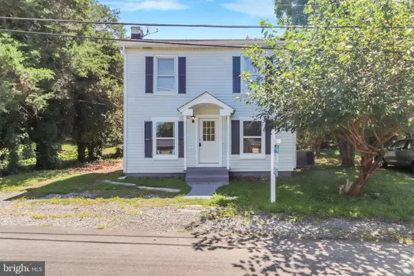 113 Cobb St, GORDONSVILLE, VA 22942