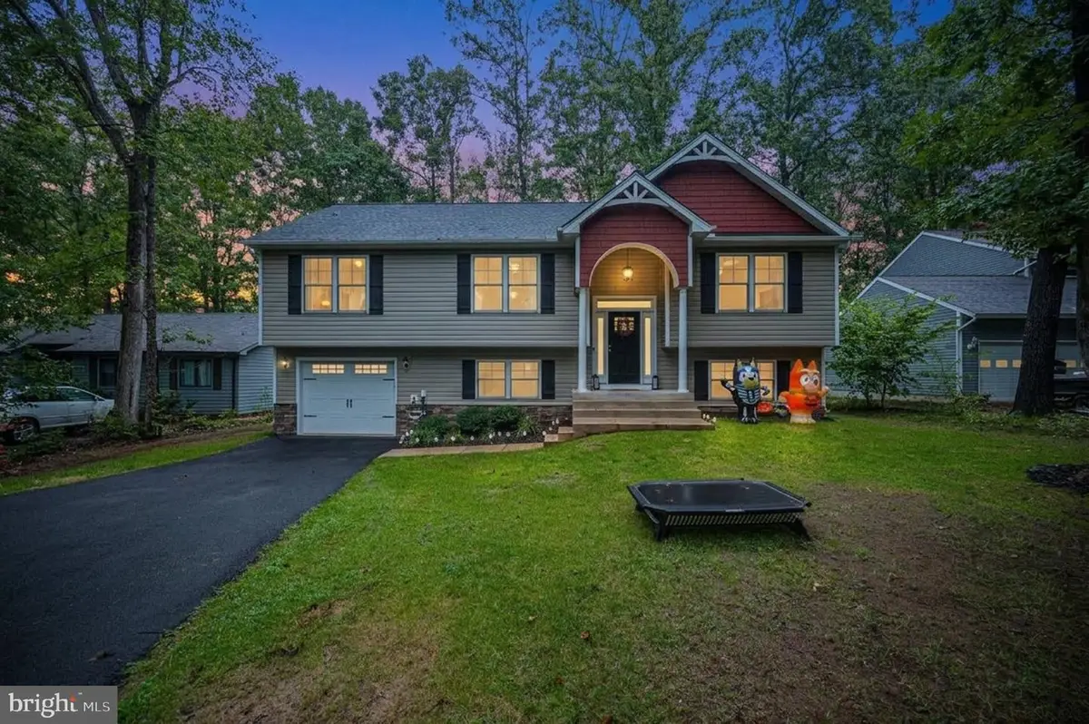 201 Fairway Dr, Locust Grove, VA 22508 - #1