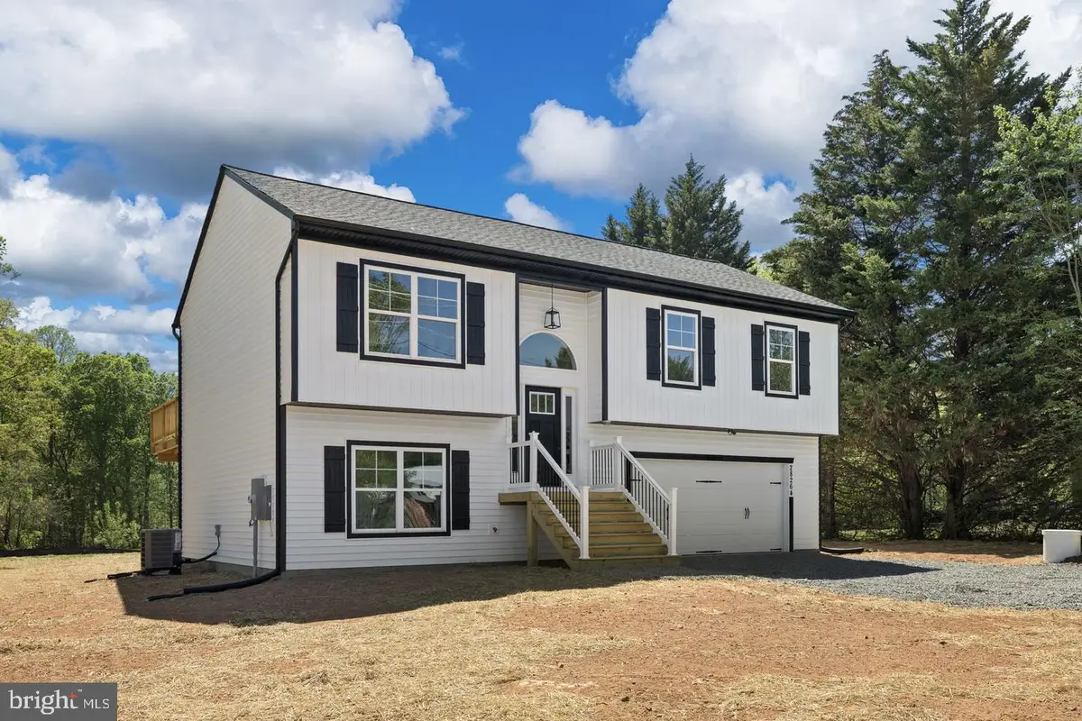 28264 Mine Run Rd, Rhoadesville, VA 22542 - #1