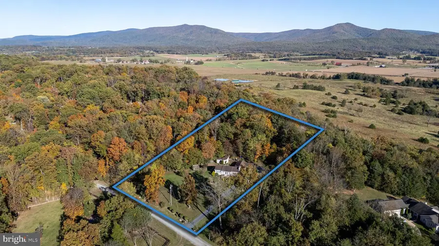 480 Mont View Ln, Luray, VA 22835 - Image #2