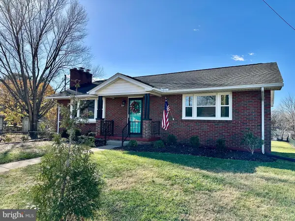 201 Woodland Ave, LURAY, VA 22835