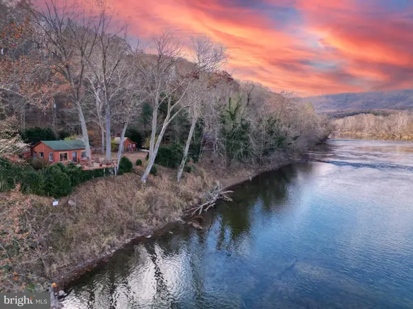 900 River Lodge Rd, LURAY, VA 22835