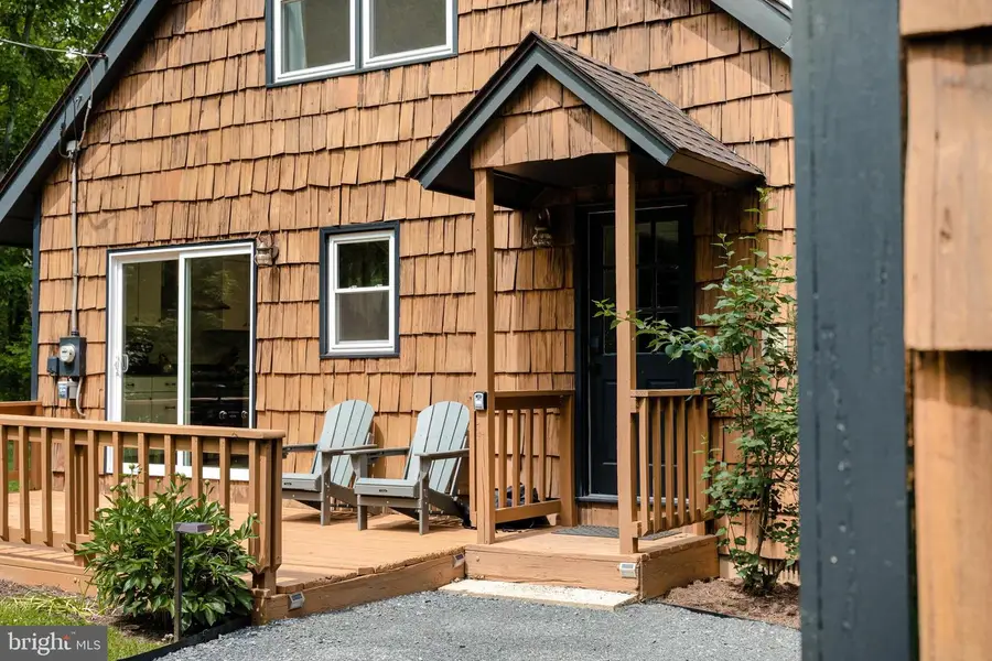 224 Cardinal Dr, Luray, VA 22835 - Image #3