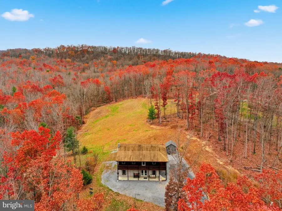 325 Old Wagon Rd, Luray, VA 22835 - Image #2