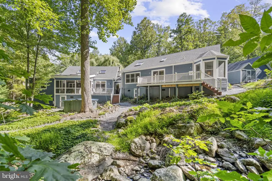 2062 Jewell Hollow Rd, Luray, VA 22835 - Image #2