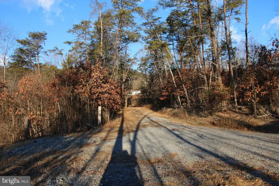 Lookout Dr, Shenandoah, VA 22849 - #3