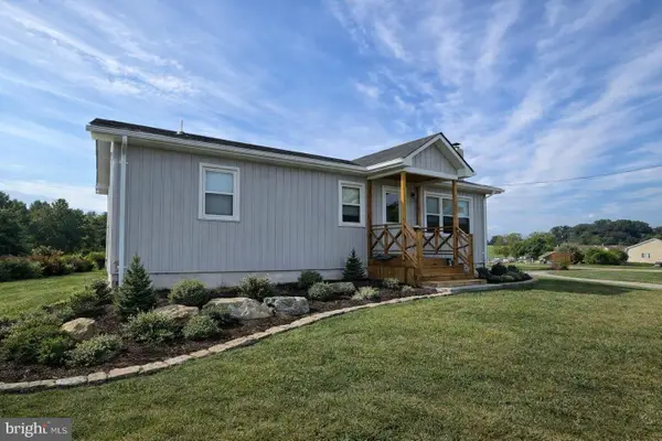 613 Airport Rd, LURAY, VA 22835