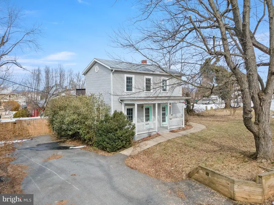 115 E Page St, Luray, VA 22835 - #2