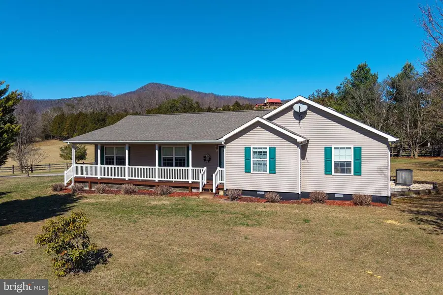 2301 S Page Valley Rd, Luray, VA 22835 - #2