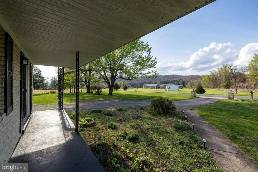 4881 Ida Rd, Luray, VA 22835 - #3