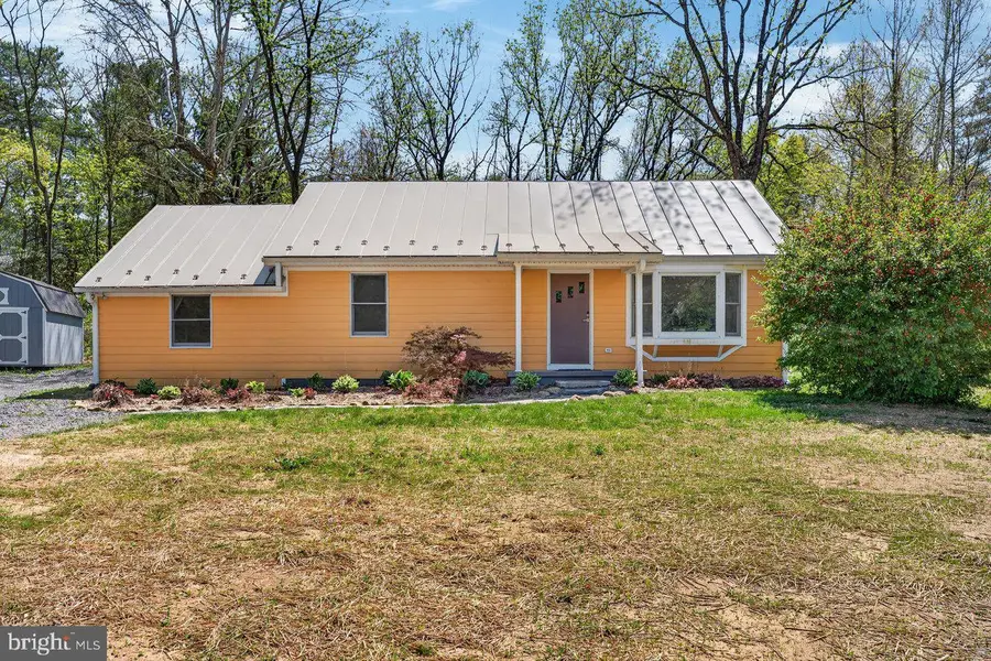 202 Lake Arrowhead Rd, Luray, VA 22835 - #2