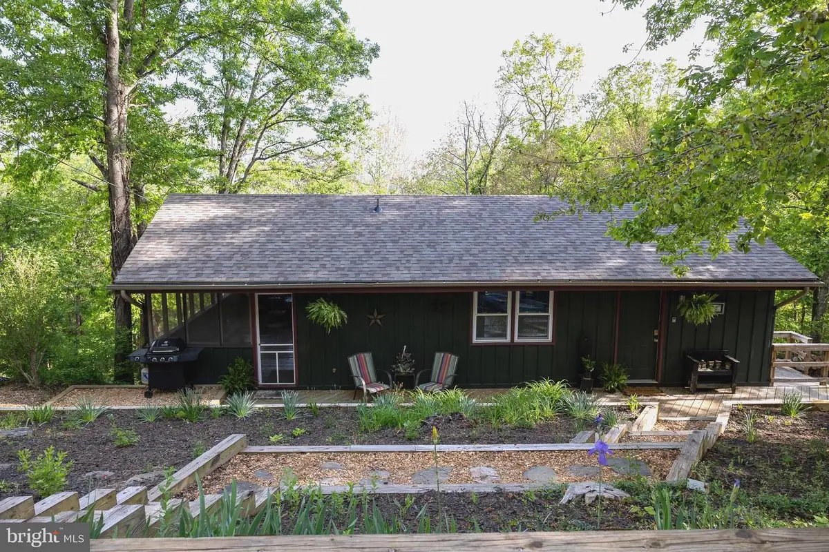 187 Mountain View Dr, Luray, VA 22835 - #1