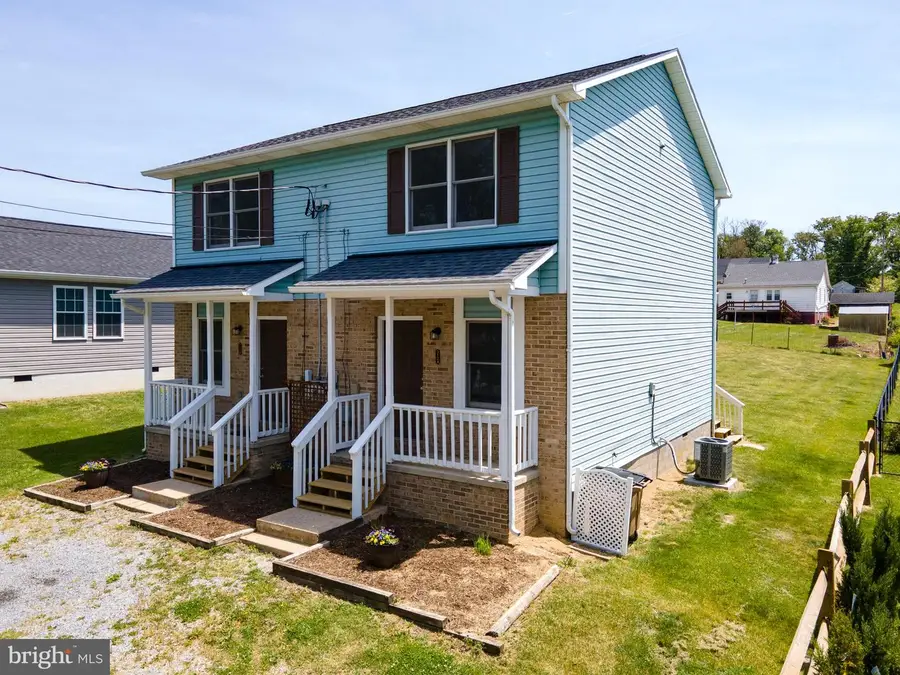 312 Quincy Ave, Shenandoah, VA 22849 - #2