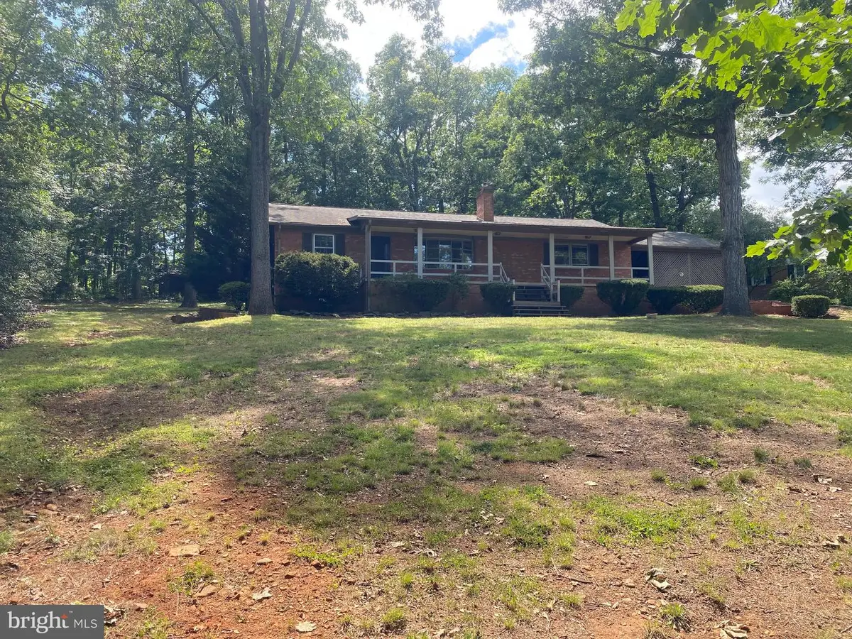 213 Forest Hills Dr, Luray, VA 22835 - #1