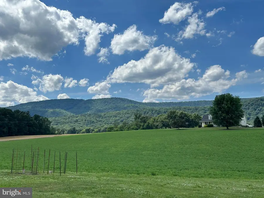 3233 Newport Rd, Shenandoah, VA 22849 - #2