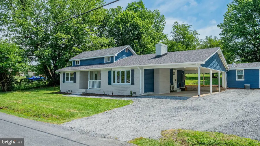577 Pond Ave, Stanley, VA 22851 - #2