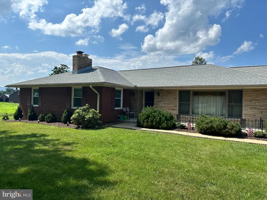 5 Eden Rd, Luray, VA 22835 - #3