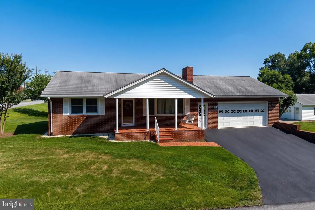 201 First St, Luray, VA 22835 - #1