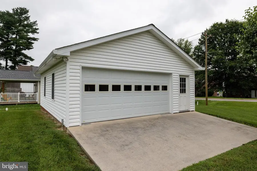 201 First St, Luray, VA 22835 - #3