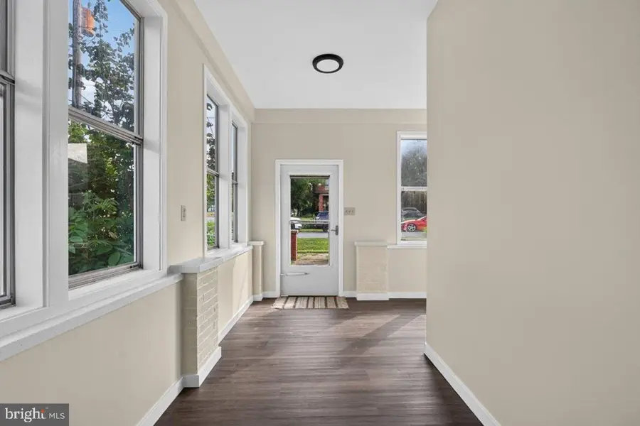 401 6th St, Shenandoah, VA 22849 - #2