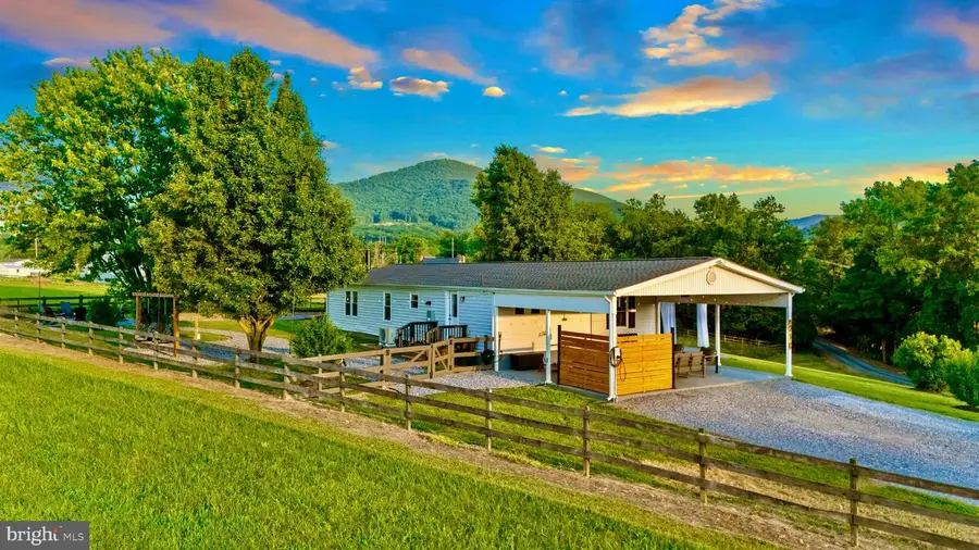 210 Savannah, Stanley, VA 22851 - #2