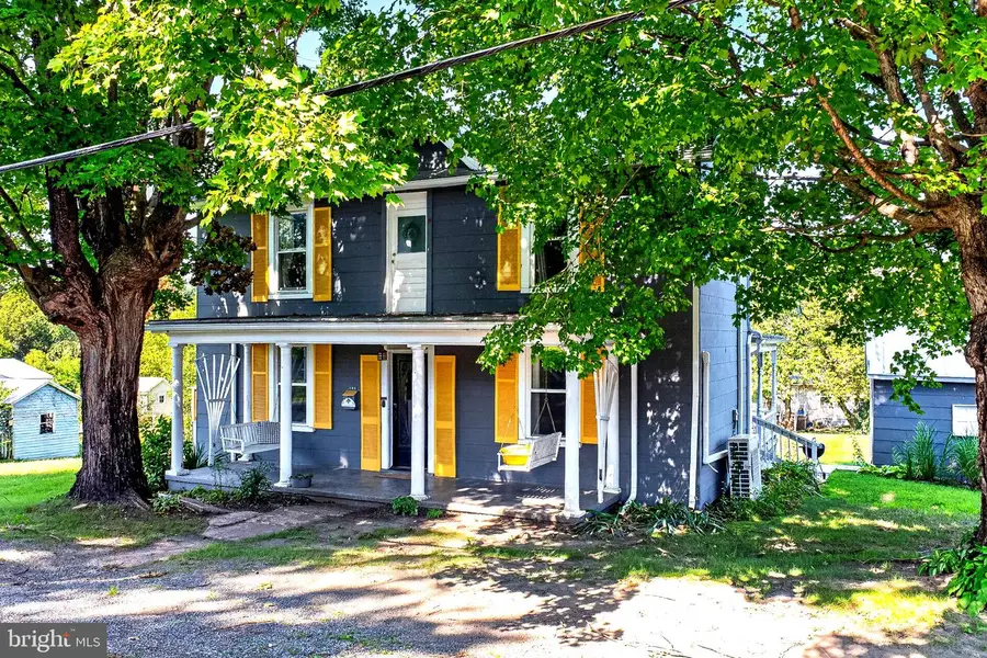 101 Second St, Shenandoah, VA 22849 - #2