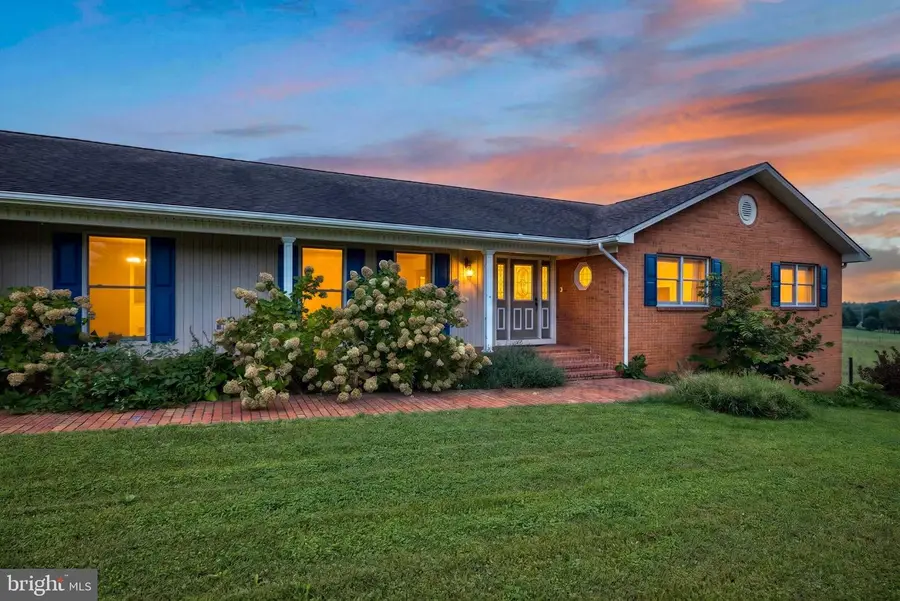 116 Denbrook Ln, Luray, VA 22835 - #2