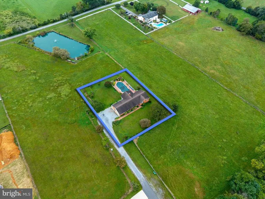 116 Denbrook Ln, Luray, VA 22835 - #3
