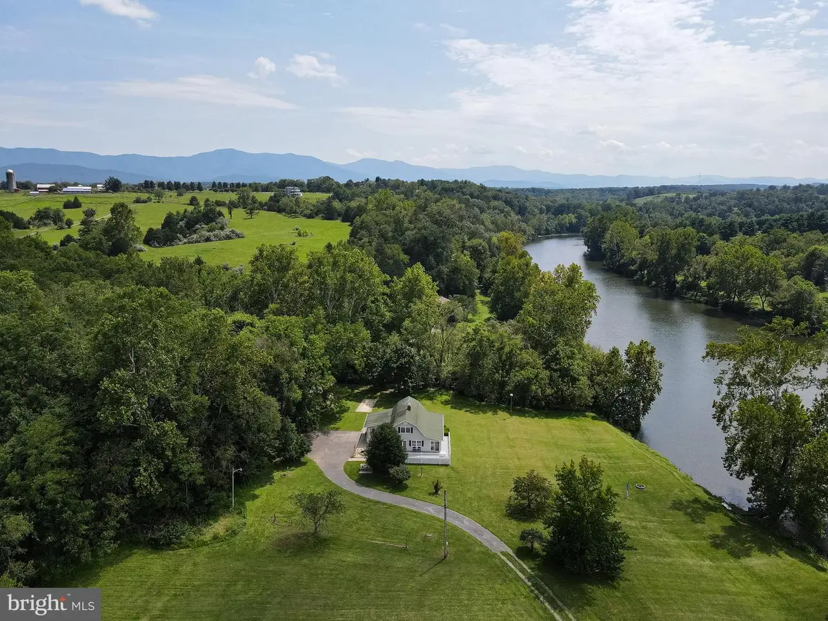 340 Camelot Ct, Luray, VA 22835 - #1