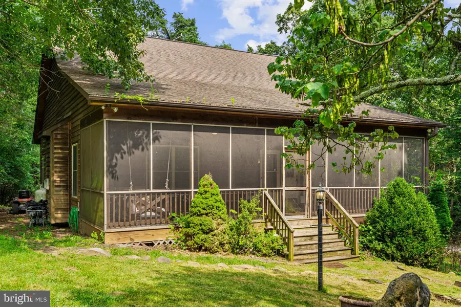 6005 Page Valley Rd, Luray, VA 22835 - #2