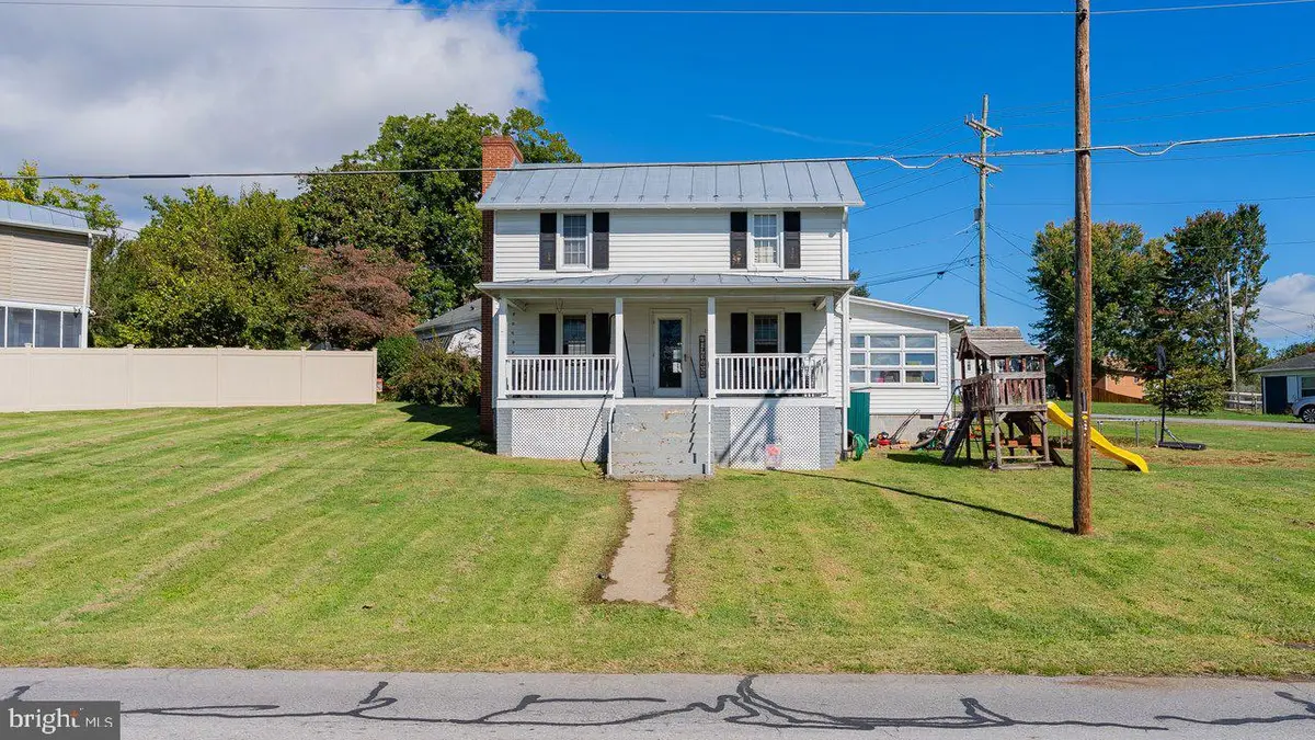 15 Luray Ave, Luray, VA 22835 - #1