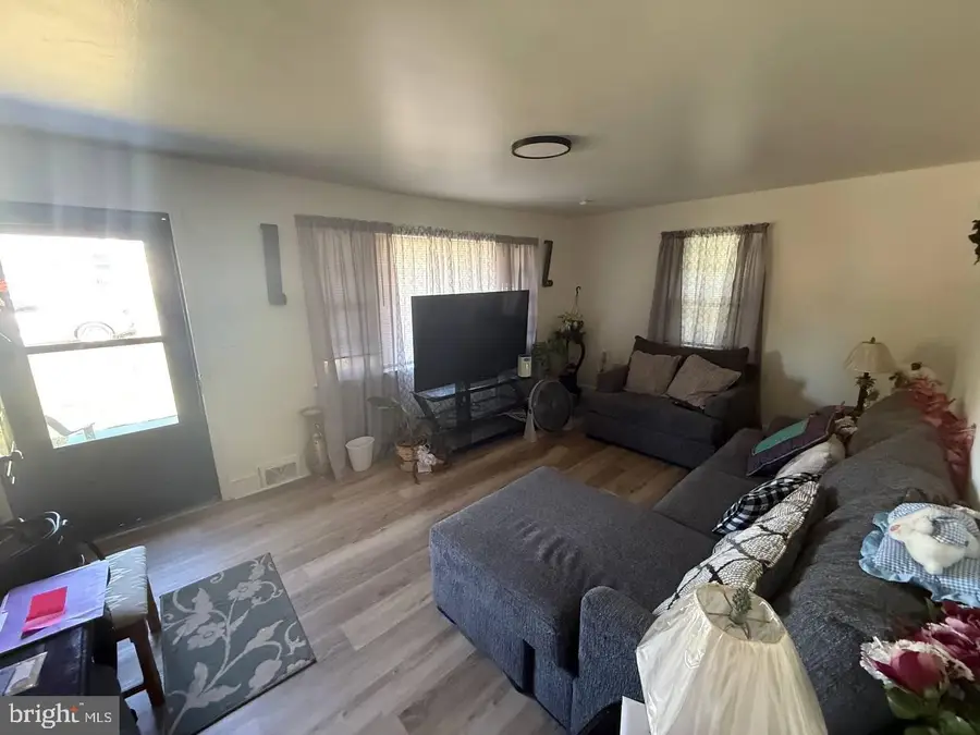 119 Hopkins St, Danville, VA 24541 - #2