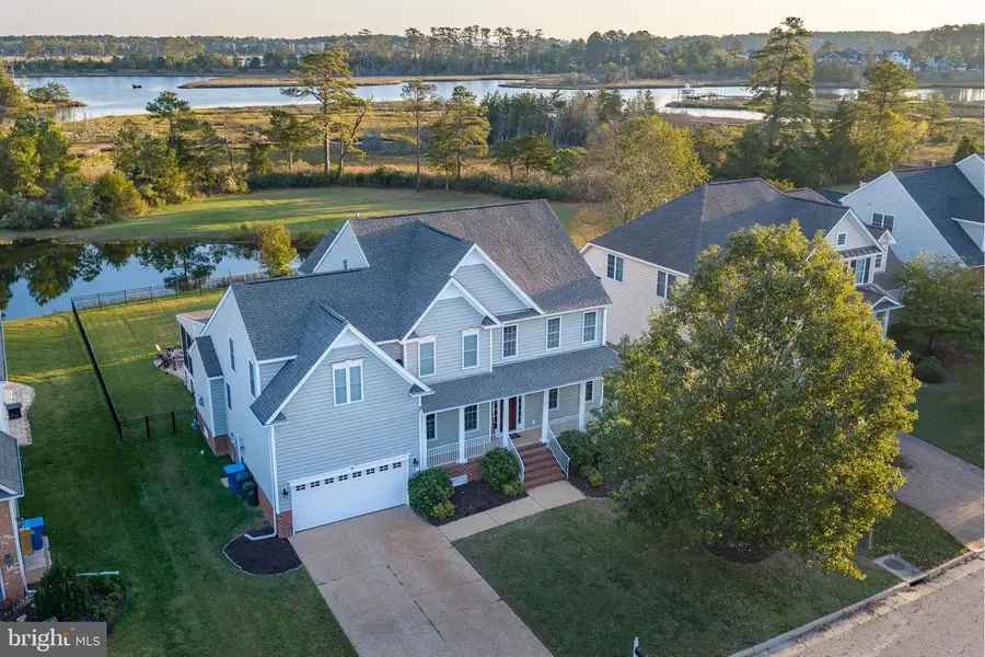6 Elm St, Poquoson, VA 23662 - #2