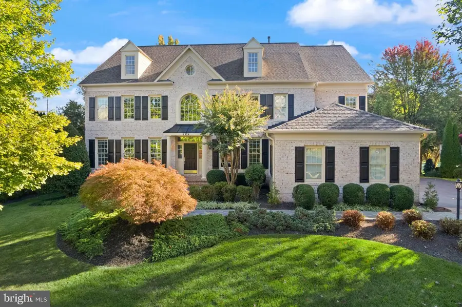 8318 Roxborough Loop, Gainesville, VA 20155 - Image #2