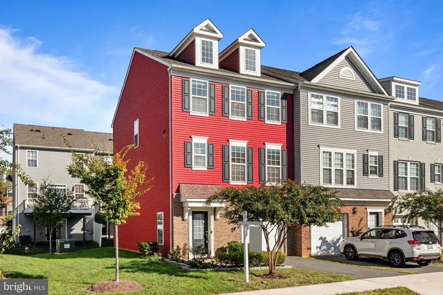 8540 Fortrose Dr, Manassas, VA 20109 - Image #3