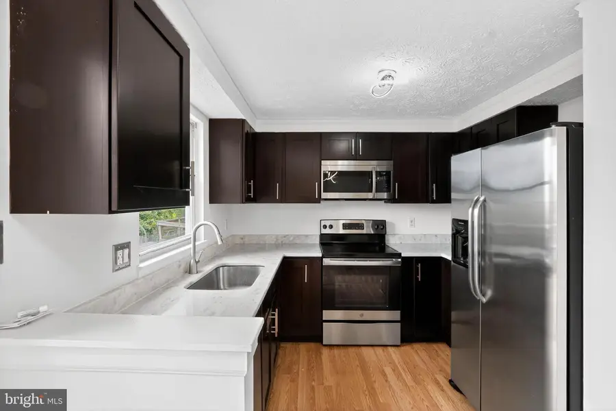 1788 Tilletson Pl, Woodbridge, VA 22191 - Image #3