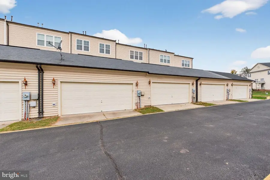 11957 Benton Lake Rd, Bristow, VA 20136 - Image #2