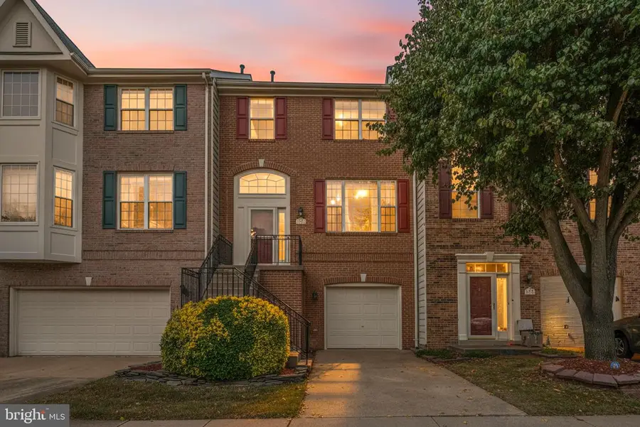 13368 Ferry Landing Ln, Woodbridge, VA 22191 - Image #2