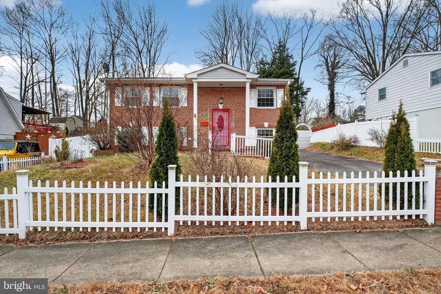 4636 Evansdale Rd, Woodbridge, VA 22193 - Image #2