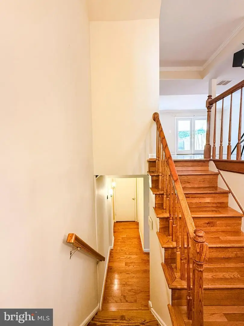 15008 Cherrydale Dr, Woodbridge, VA 22193 - Image #3