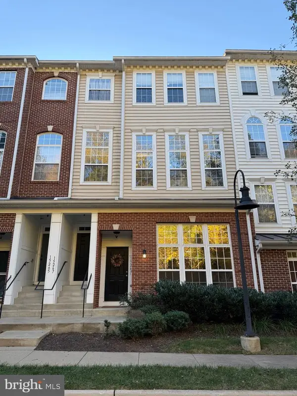 15269 Avens Creek Dr, HAYMARKET, VA 20169