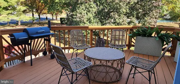 2076 Bowline Loop, WOODBRIDGE, VA 22192