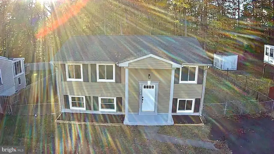 13014 Kerrydale Rd, Woodbridge, VA 22193 - Image #2