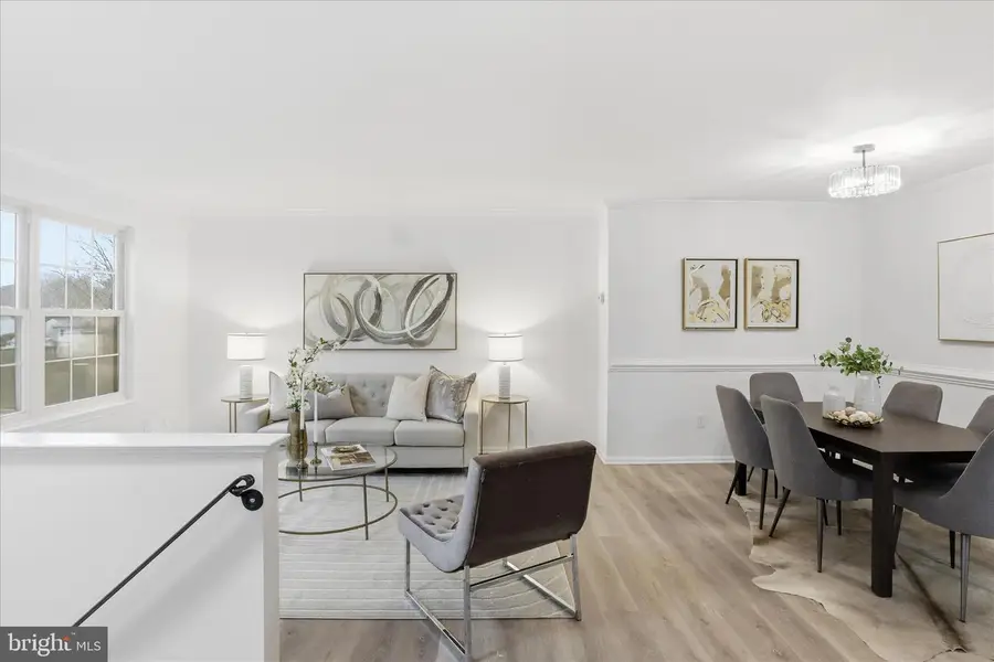 1858 Heather Glen Ct, Woodbridge, VA 22191 - Image #3