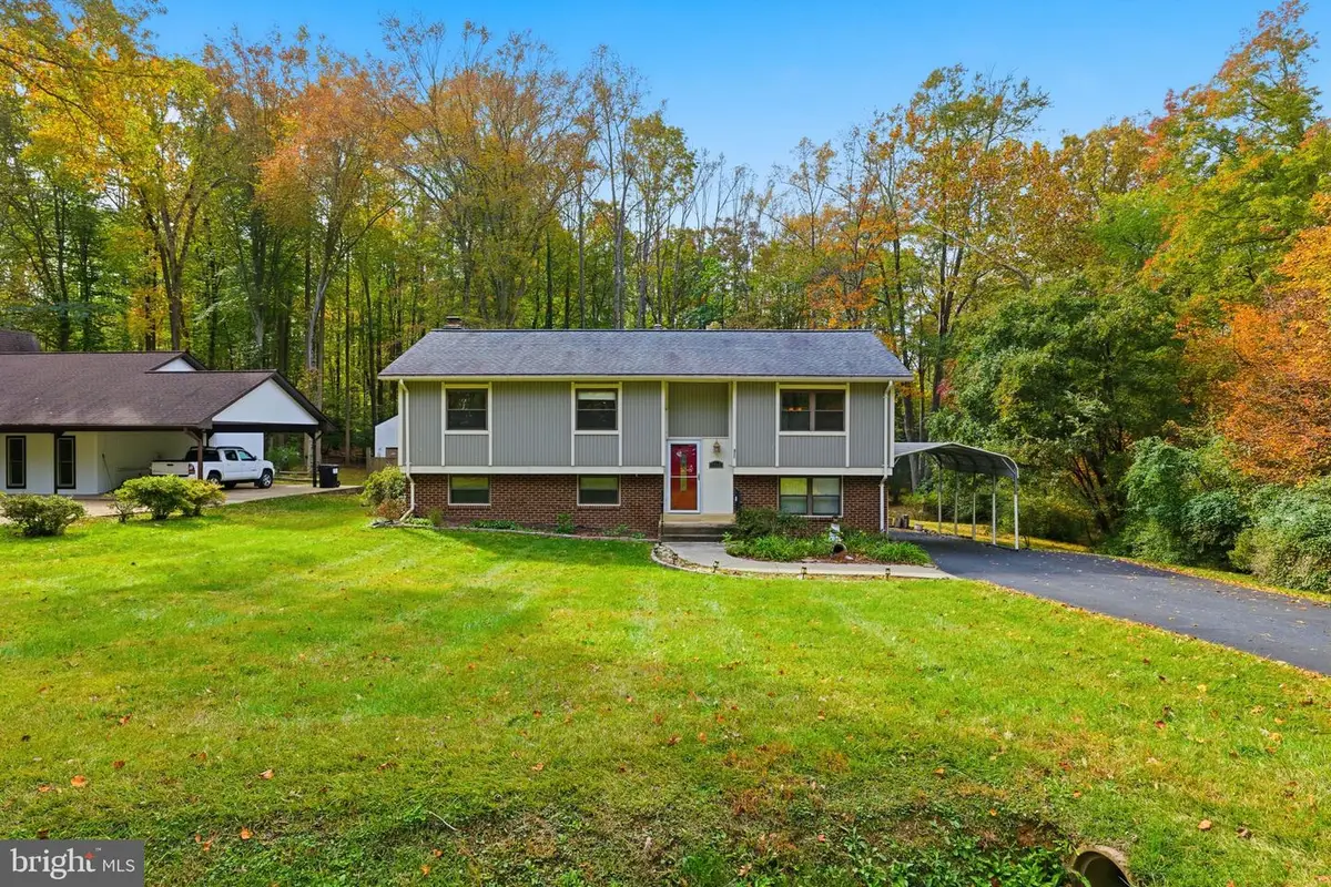 7217 Ridgeway Dr, Manassas, VA 20112 - Image #1