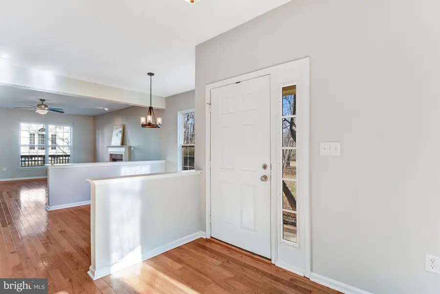 14615 Crown Hollow Ct, Gainesville, VA 20155 - Image #3