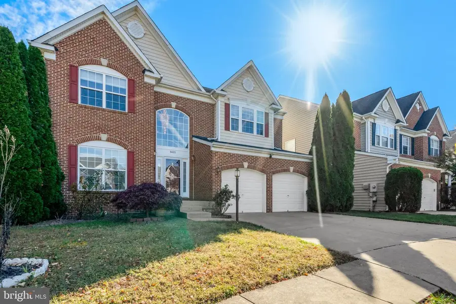 8605 Ellis Ford Pl, Gainesville, VA 20155 - Image #3