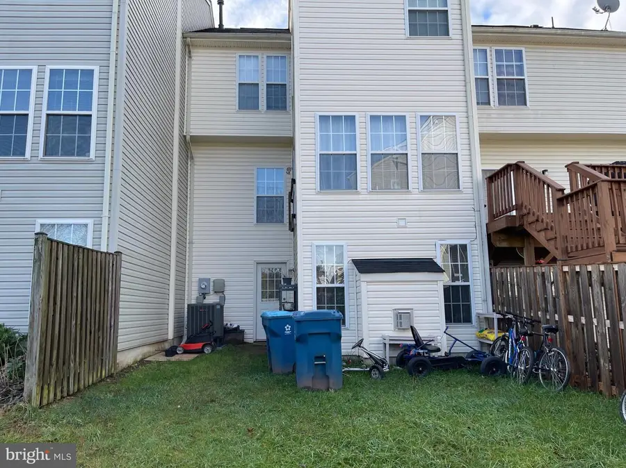 15115 Gaffney Cir, Gainesville, VA 20155 - Image #3